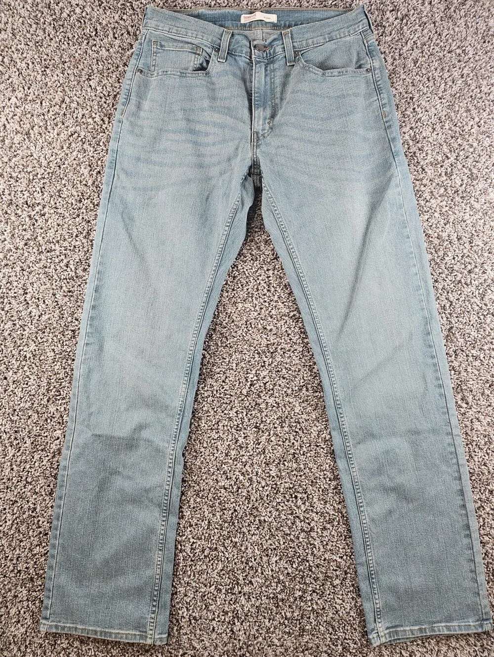 Levi Strauss Mens Sz 32x34 Relaxed Fit Straight Leg Blue Jeans Light Wash Denim